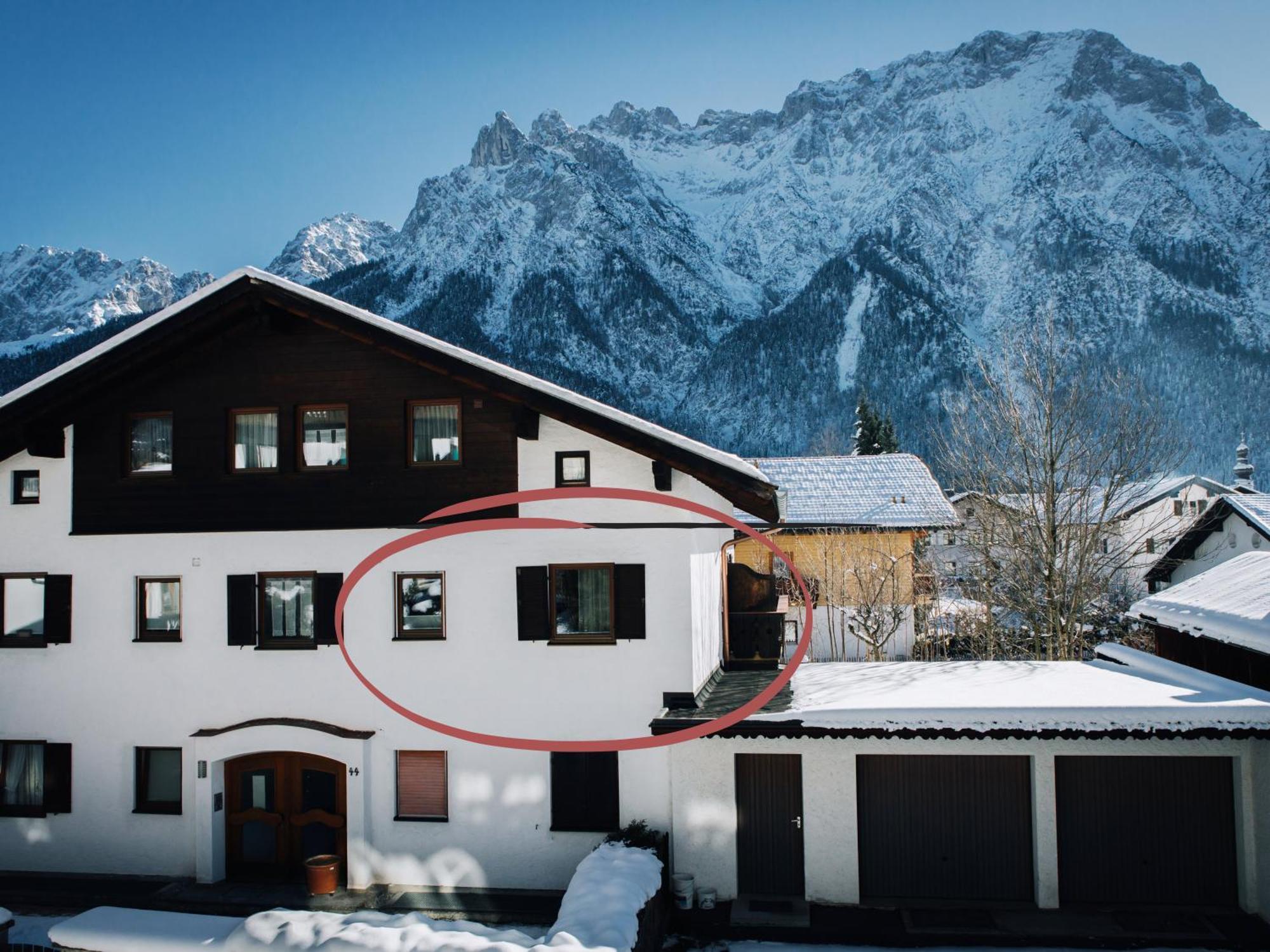 Die Karwendelsuite - 5 Sterne Fewo Mit Bestem Bergblick, Zentrumsnah & Ruhig Gelegen, Familienfreundlich Mittenwald Eksteriør bilde